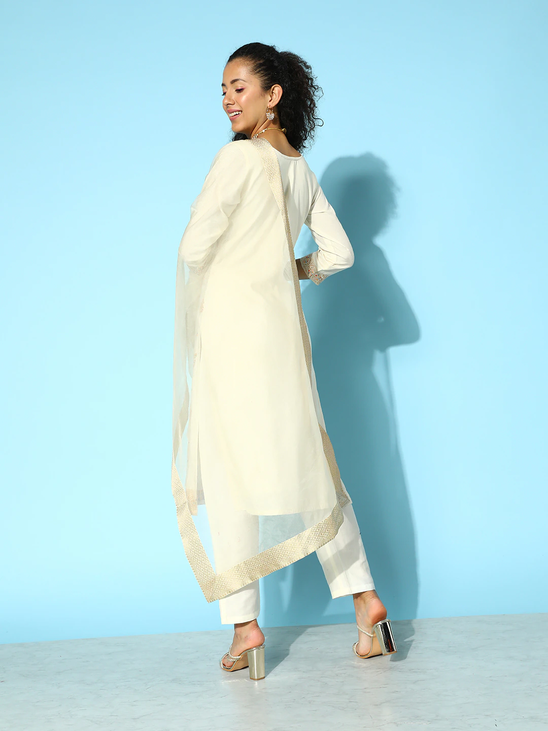 Floral Yoke Design Jacquard Kurta with Trousers & With Dupatta