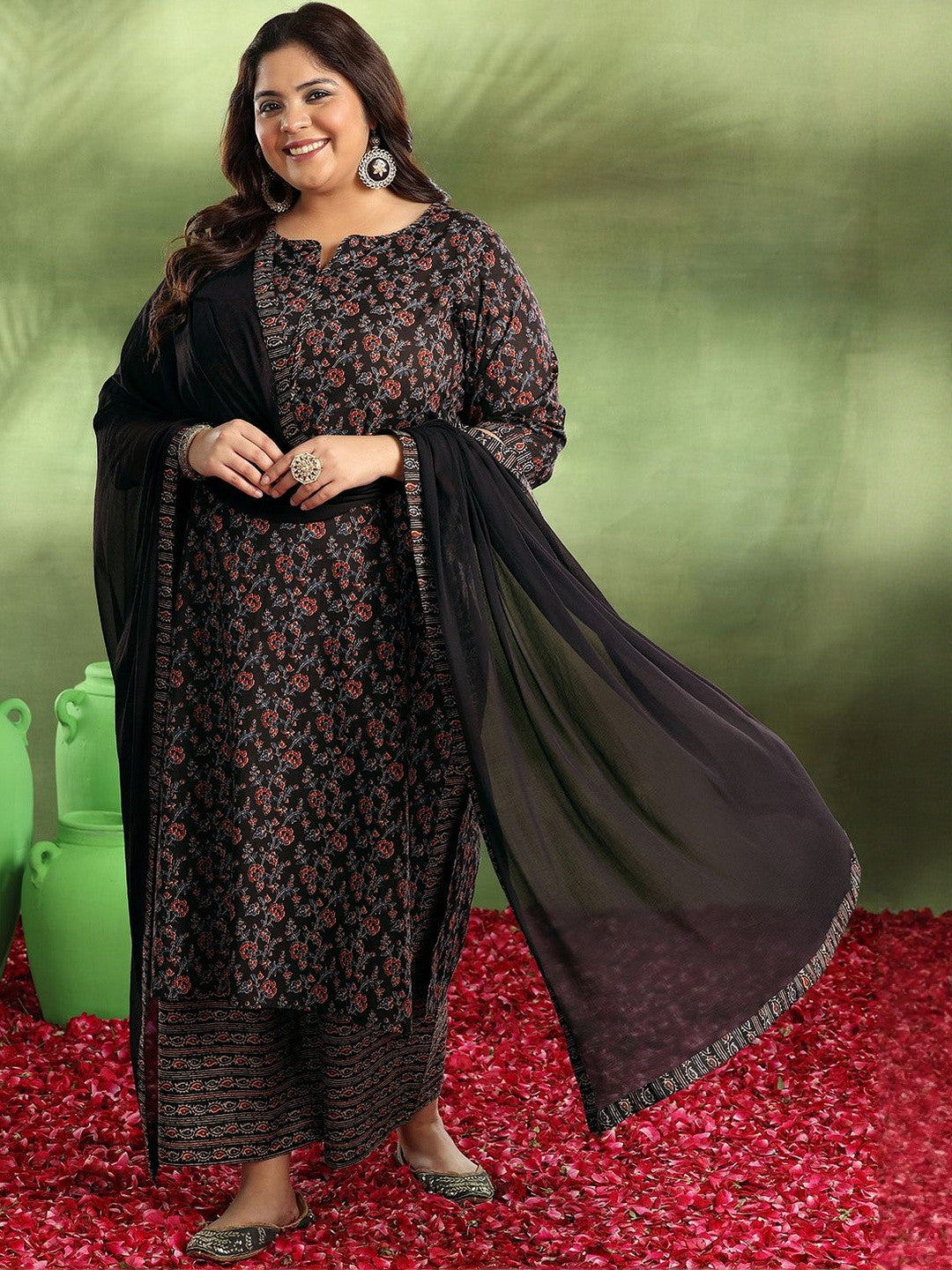 Women Plus Size Floral Printed Kurta with Palazzos & Dupatta