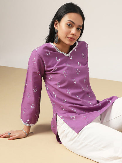 Geometric Printed V-Neck Pure Cotton Kurti