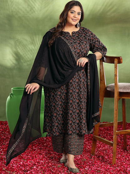 Women Plus Size Floral Printed Kurta with Palazzos & Dupatta
