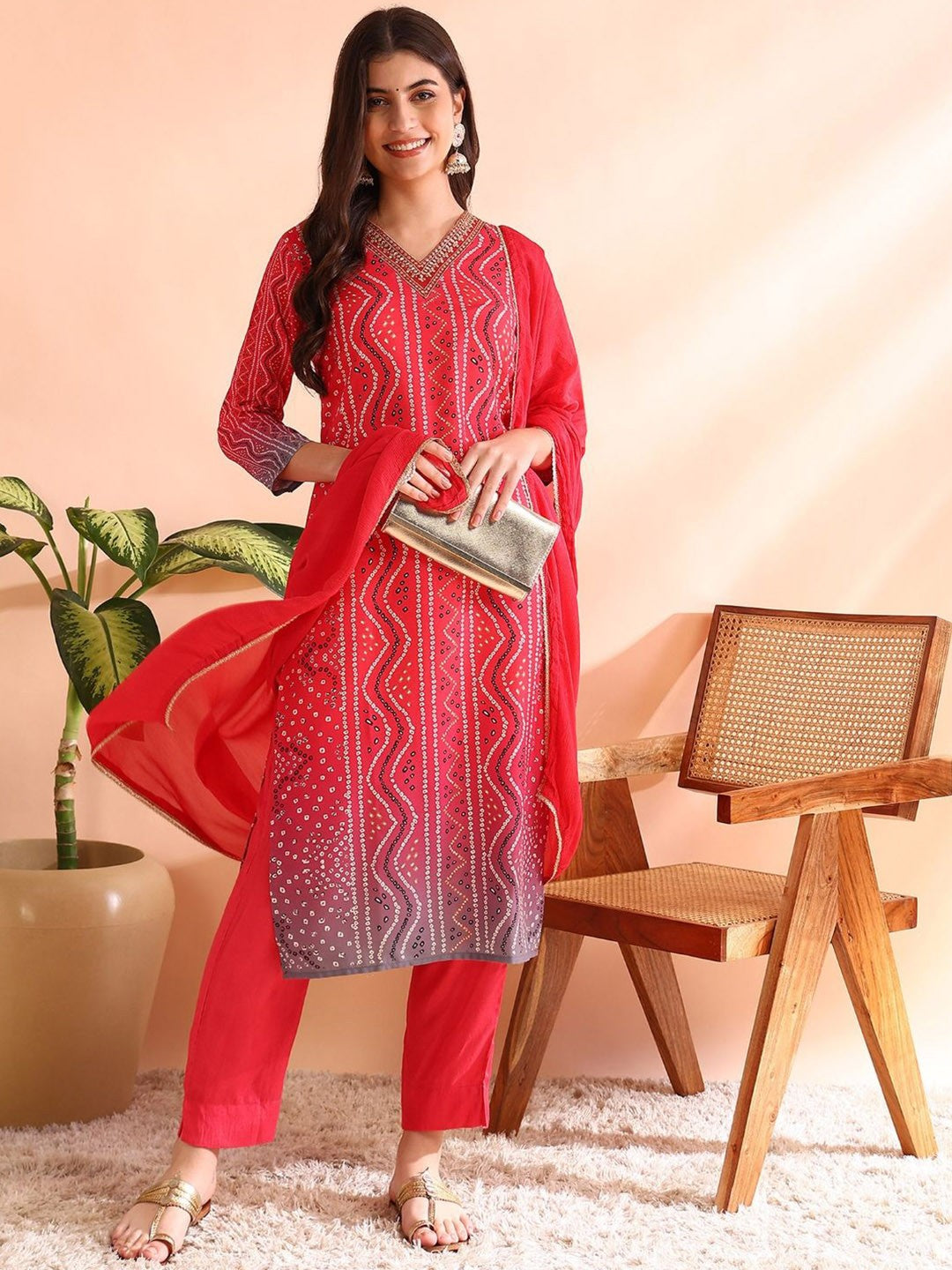 Women Bandhani Printed Regular Kurta with Trousers & With Dupatta