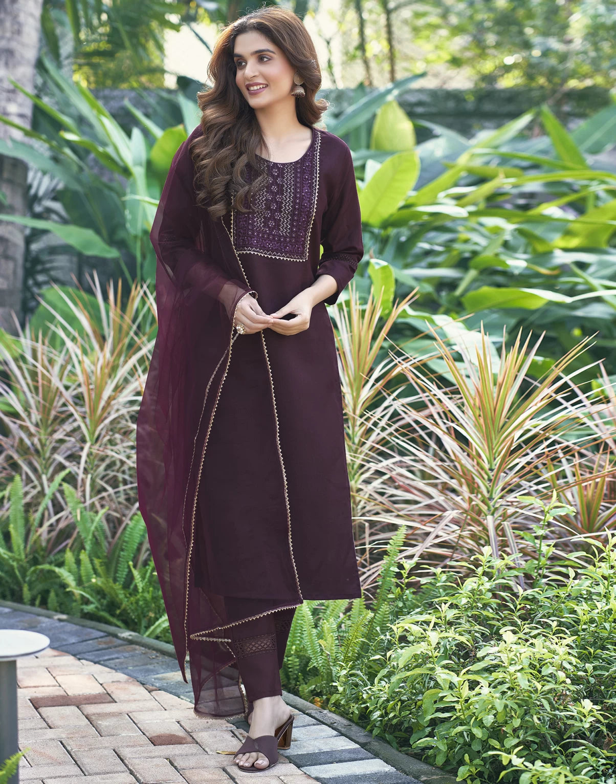 Women Wine Cotton Blend Kurta Pant Dupatta Set