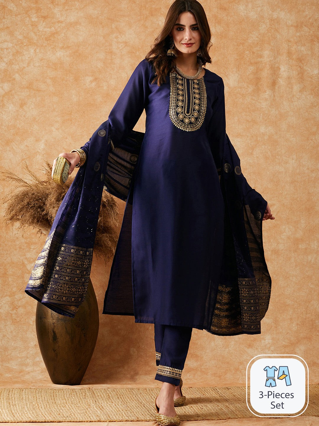 Ethnic Motifs Embroidered Sequinned Kurta With Trouser & Dupatta