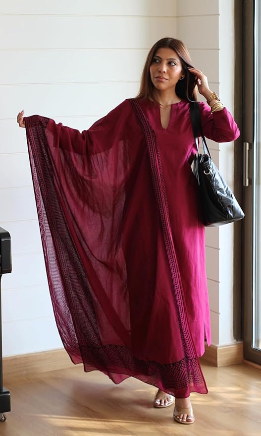 Women’s Poly Straight Solid Kurta with Narrow Pant & Dupatta