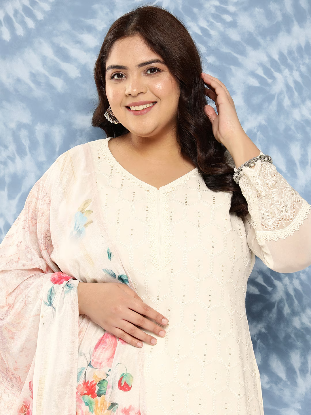 Plus Size Floral Embroidered Thread Work Kurta with Trousers & Dupatta