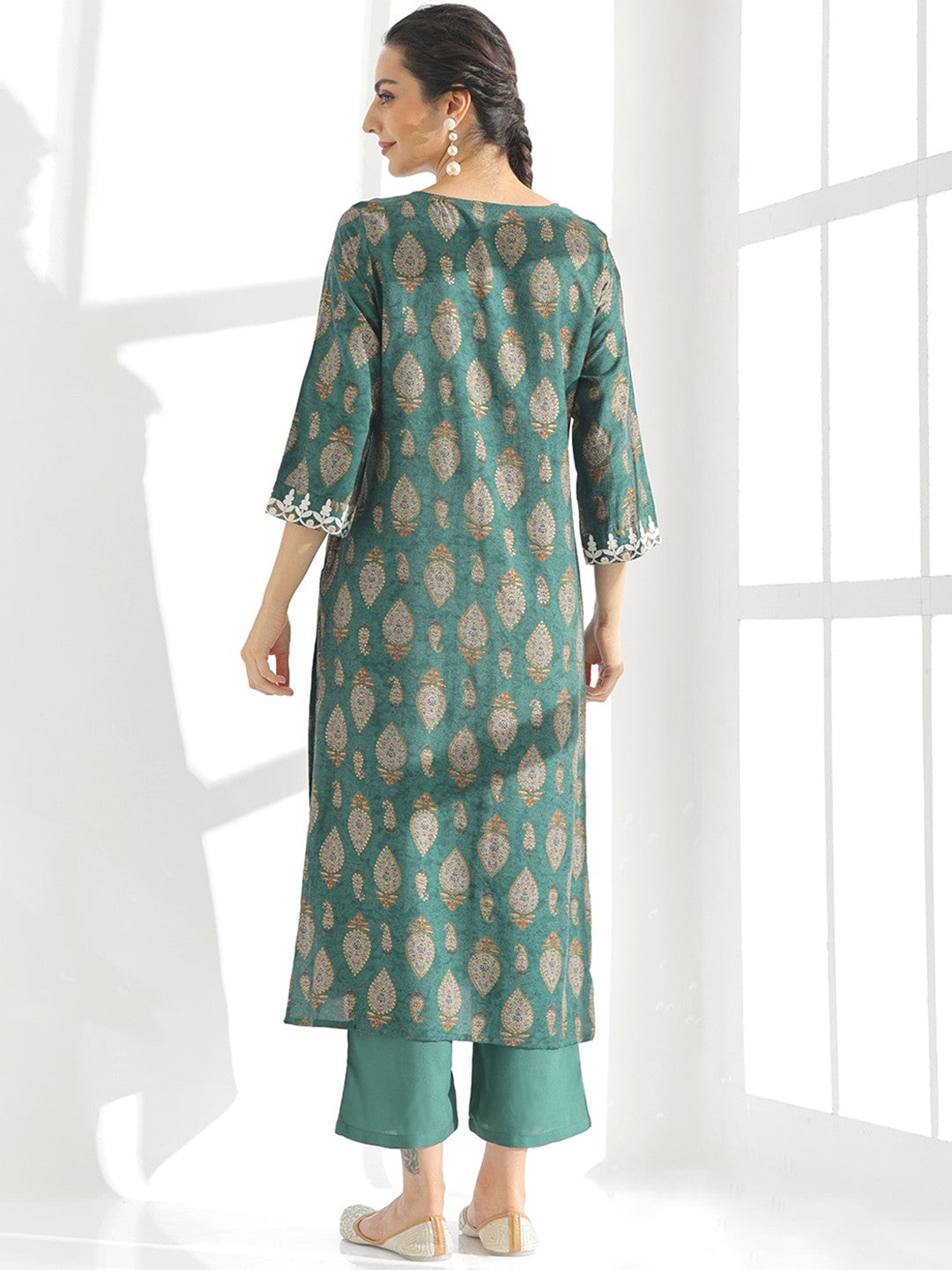 Green Ethnic Motifs Printed Thread Work Detailed Straight Kurta With Palazzo