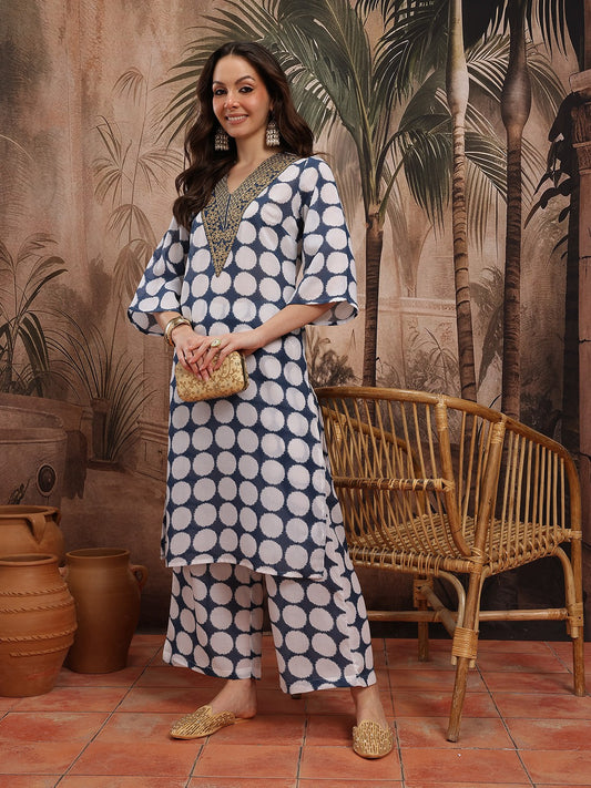 Women Printed Regular Thread Work Kurta with Palazzos