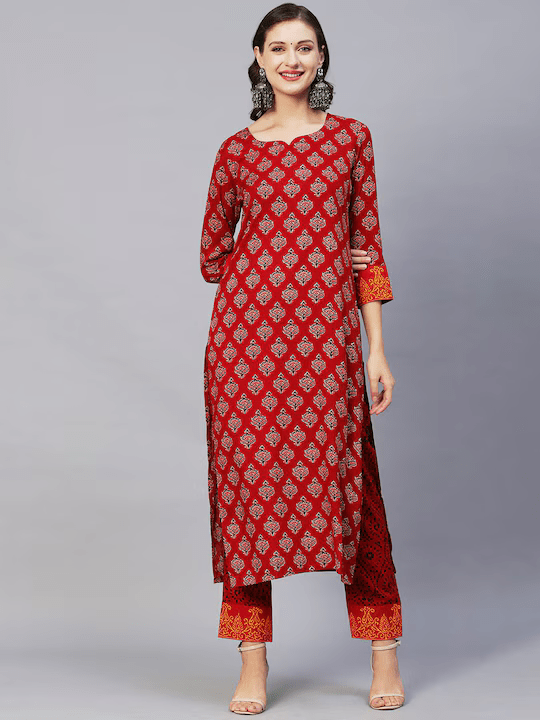 Ethnic Motifs Print Sweetheart Neck Regular Kurta With Trousers & Dupatta