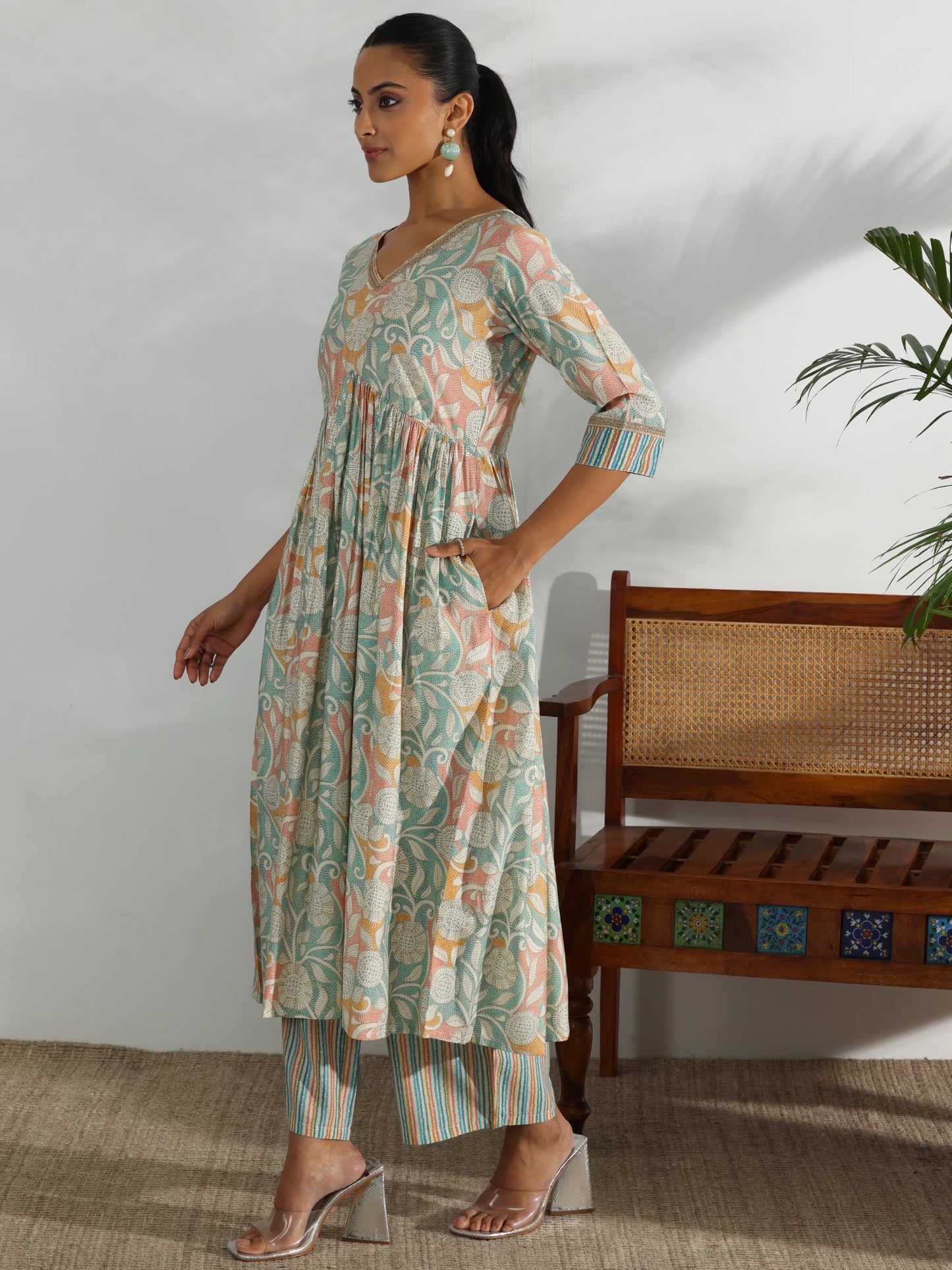 Women Silk Blend Kurta Palazzo Set