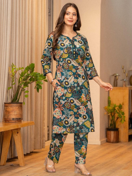 Women Green Pure Cotton Kurta Sets