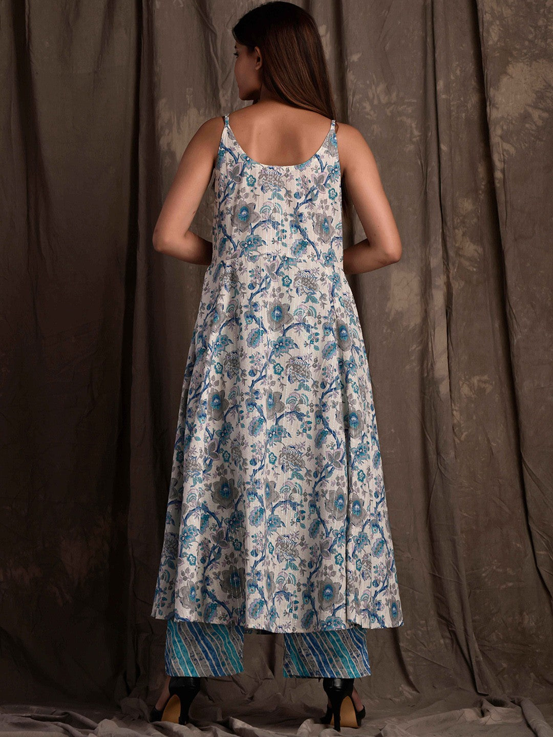 White & Blue Floral Printed Pure Cotton Kurta With Trousers