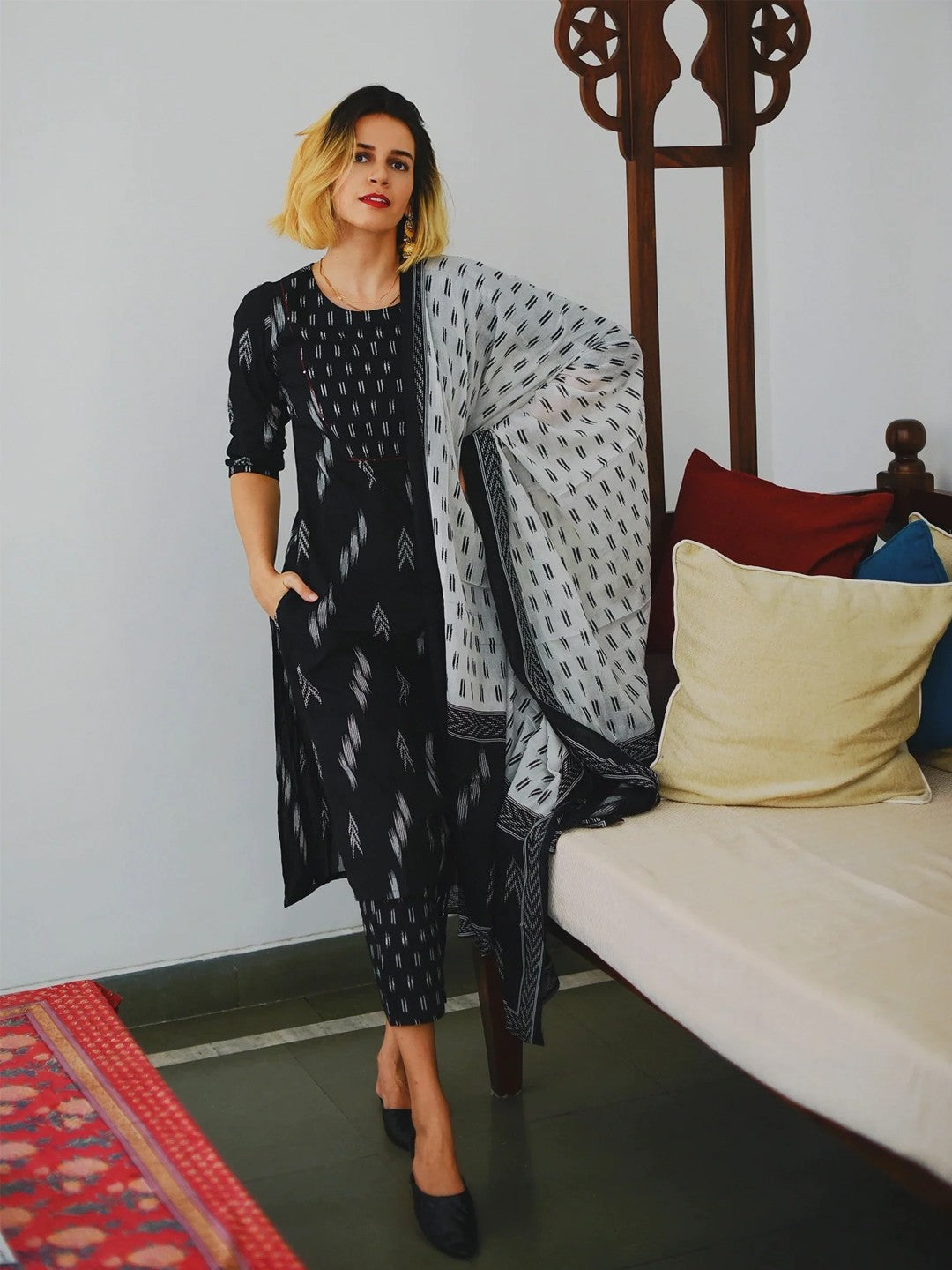 Women Black & White Pure Cotton Printed Kurta with Trousers & Dupatta