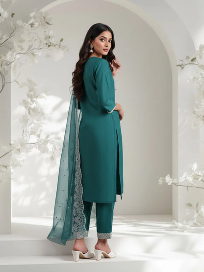 Women Silk Blend Kurta Pant Dupatta Set