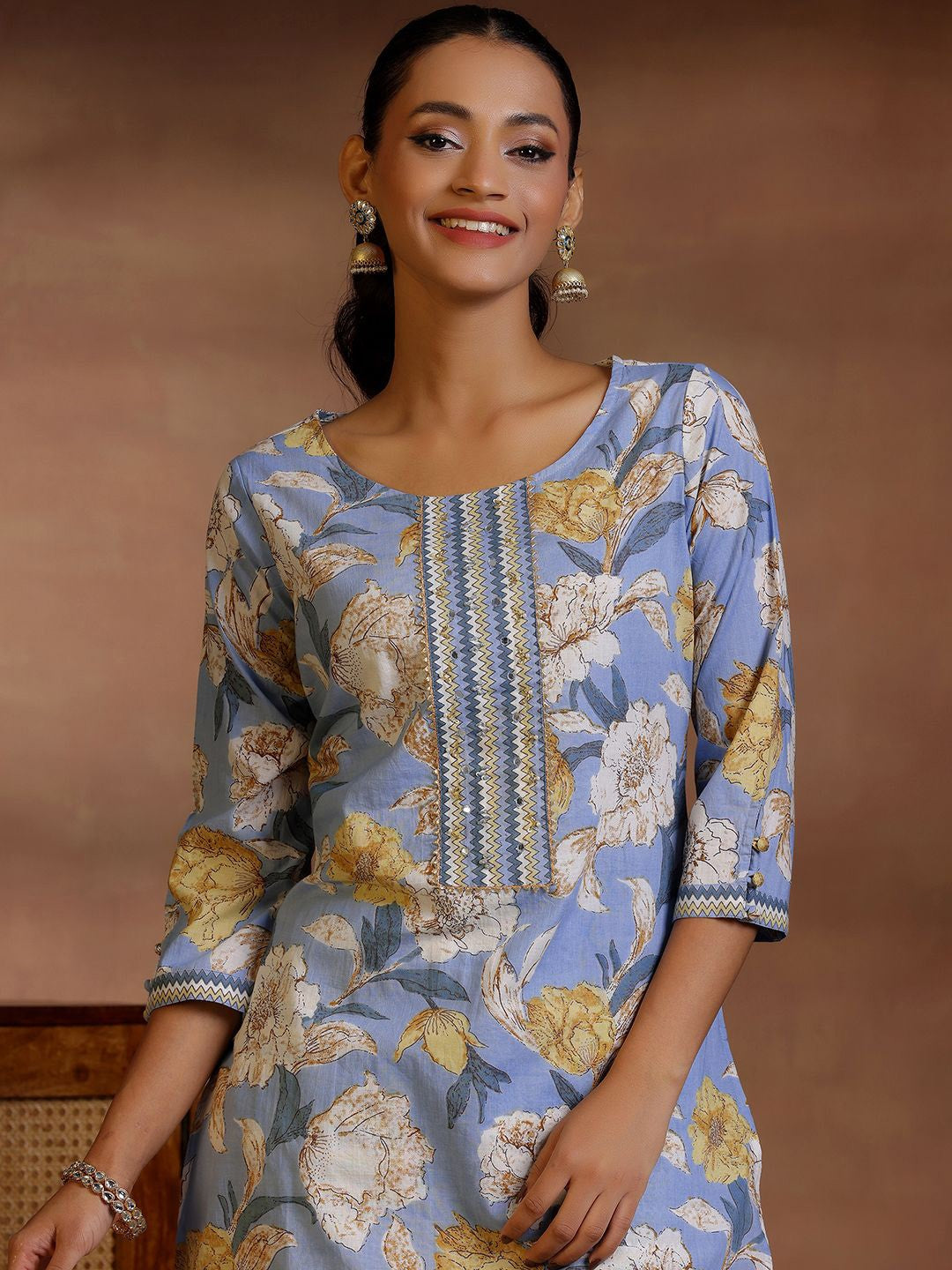 Floral Printed Gotta Patti Pure Cotton Straight Kurta With Trousers