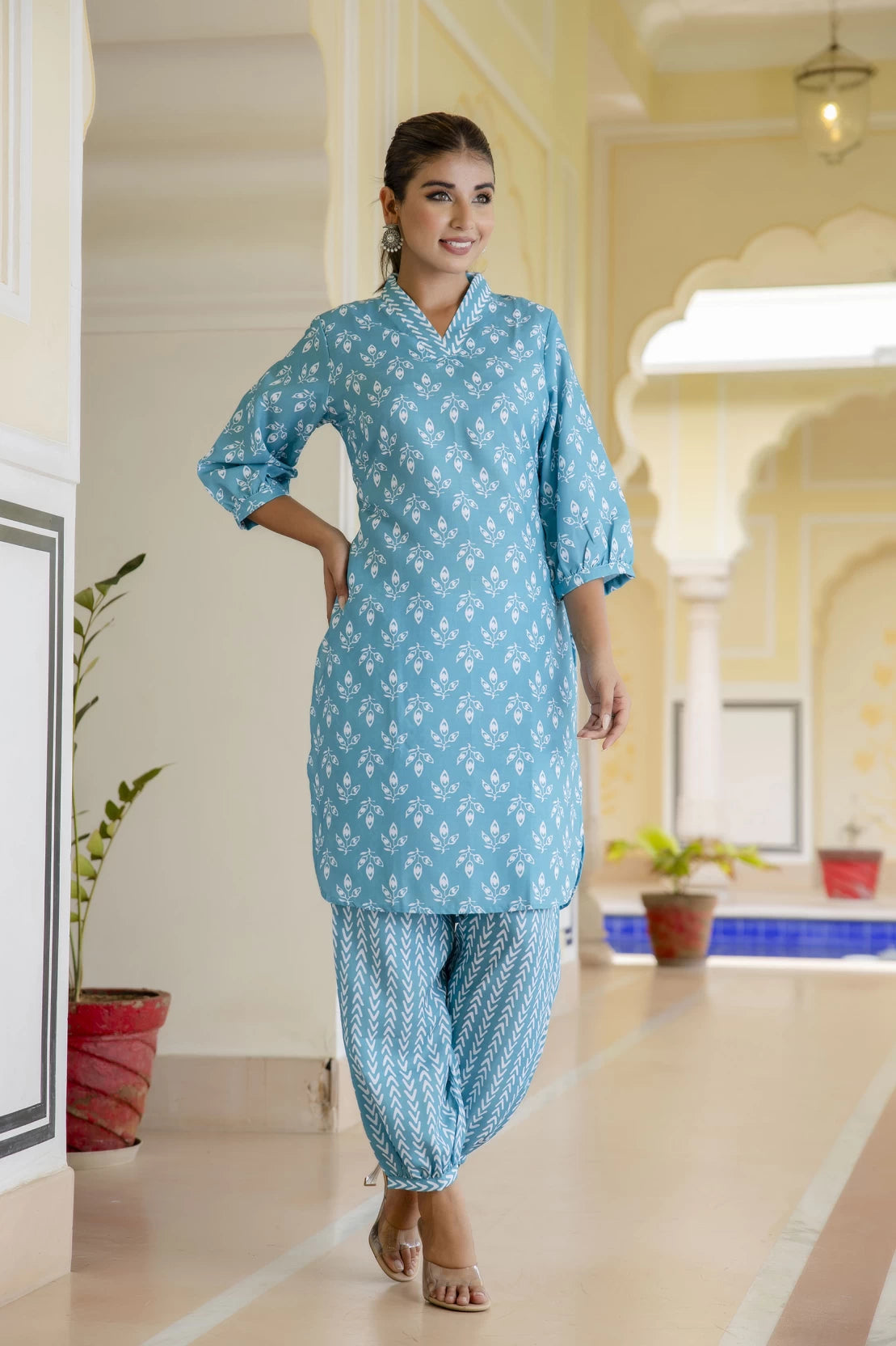 Women Blue Cotton Blend Kurta Pyjama Set