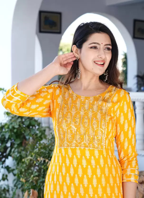 Women Yellow Viscose Rayon Kurta Pant Set