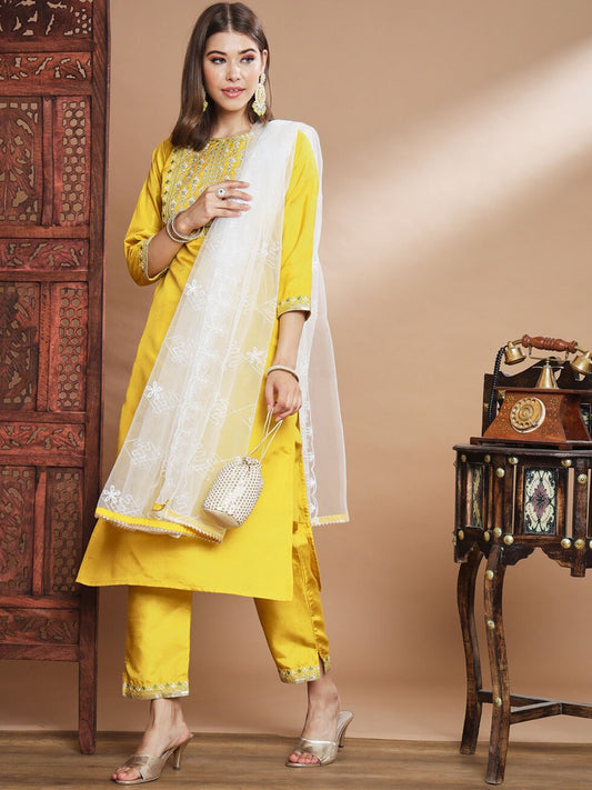 Floral Embroidered Thread Work Kurta With Trousers & Dupatta