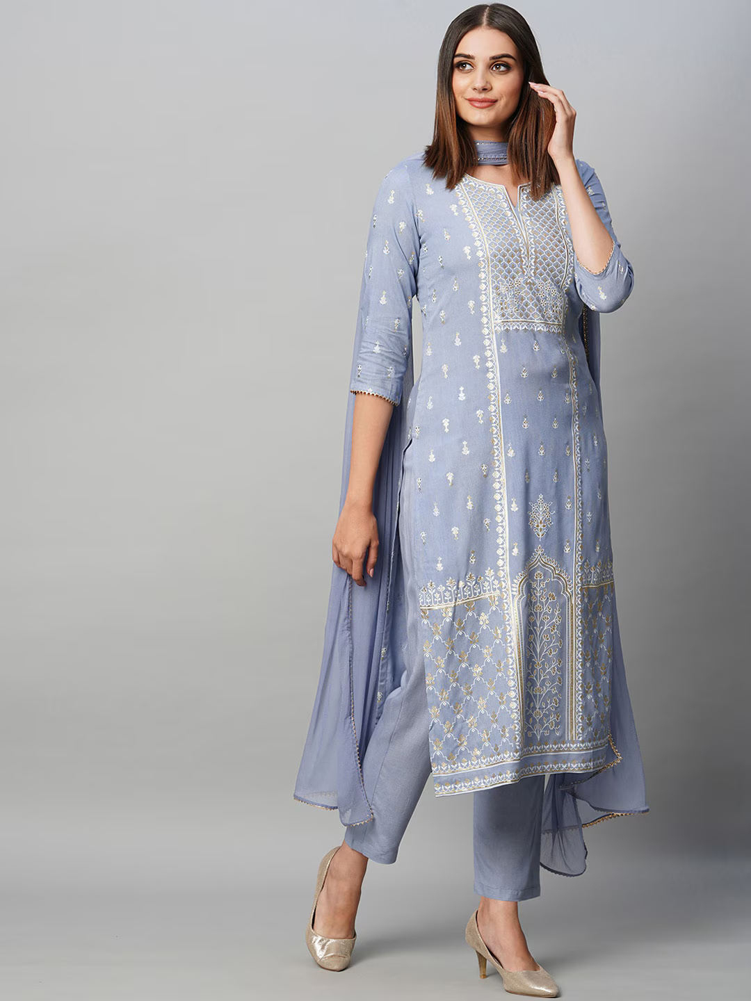 Floral Printed Kurta & Trousers With Dupatta