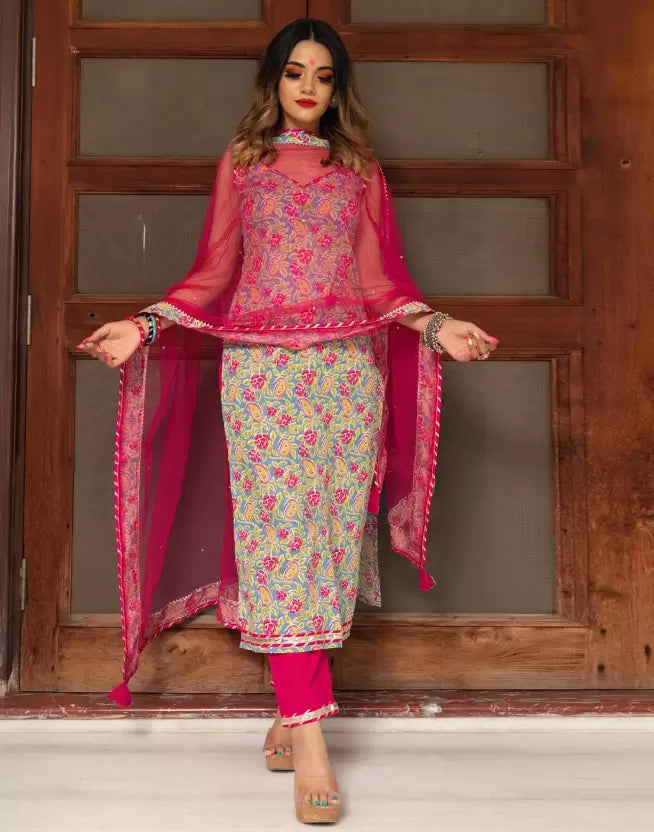 Women Floral Cotton Blend Kurta Pyjama Dupatta Set