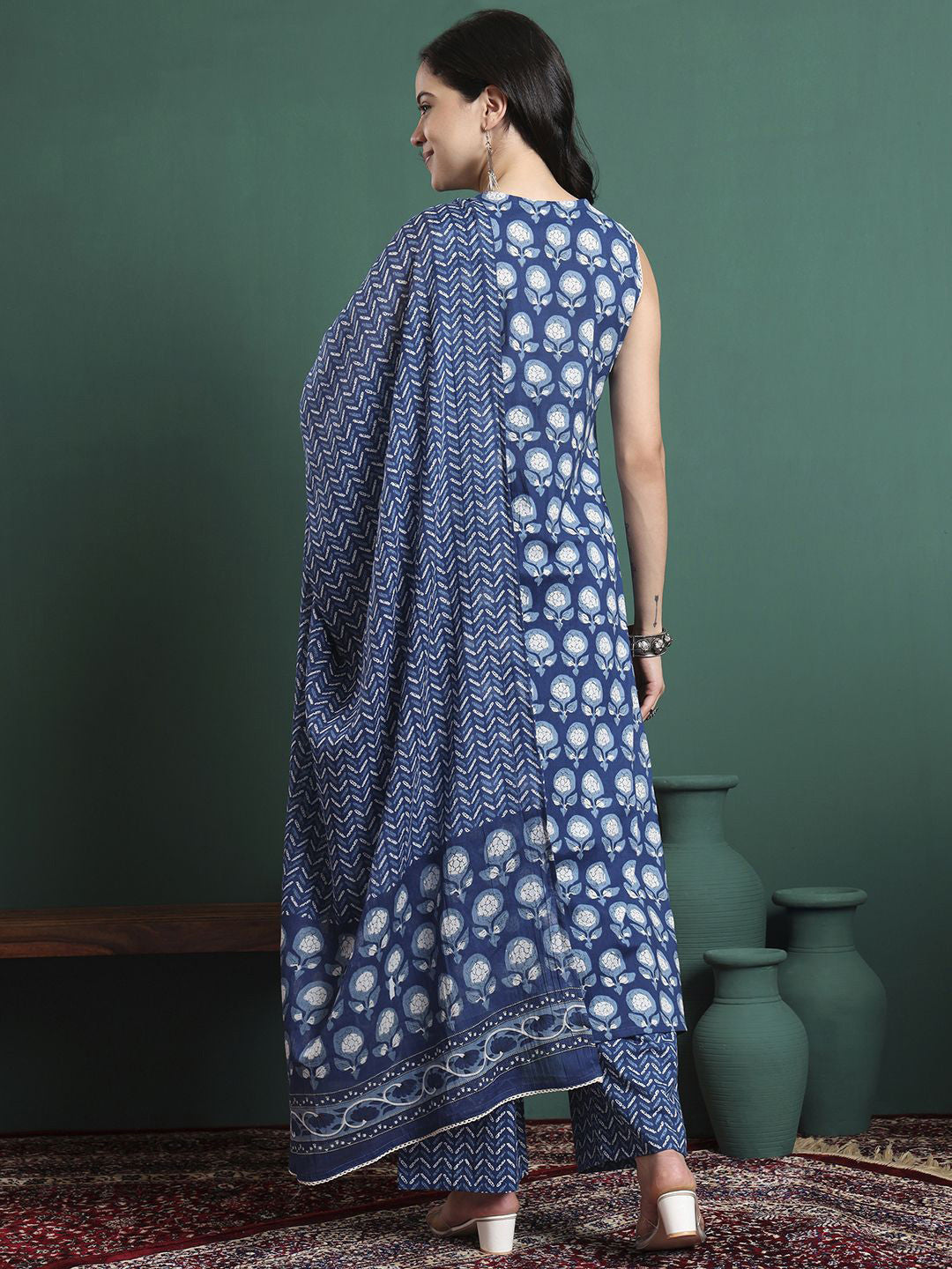 Women Floral Printed Cotton Kurta with Trousers & Dupatta