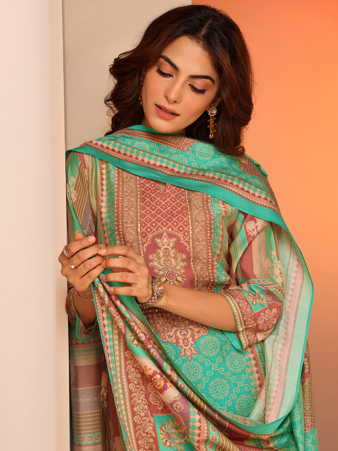 Women Ethnic Motifs Printed Kurta with Trousers & Dupatta