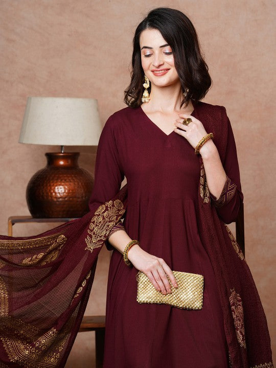 V Neck Anrkali Pleated Kurta With Trousers & Dupatta