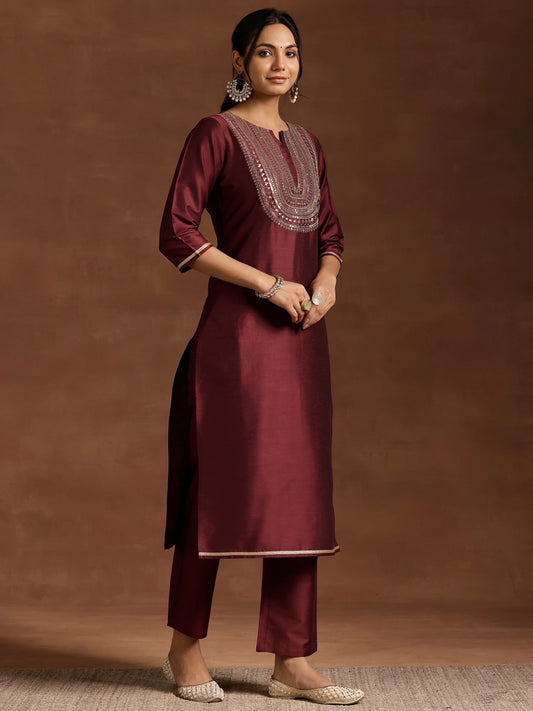 Women Silk Blend Kurta Set