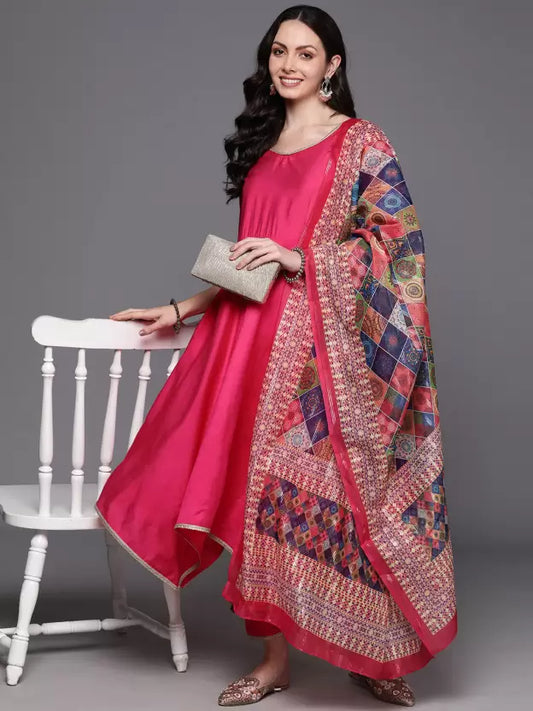 Women Pink Viscose Rayon Kurta Trouser Dupatta Set