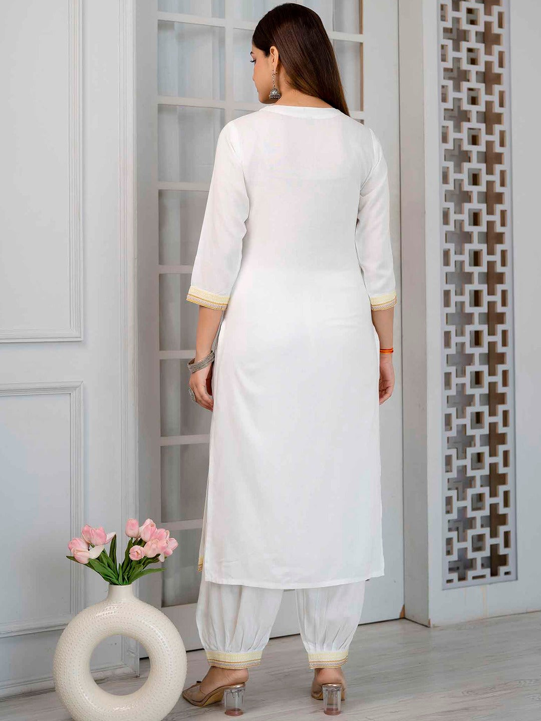 Floral Yoke Design Thread Work Kurta with Harem Pants & Dupatta