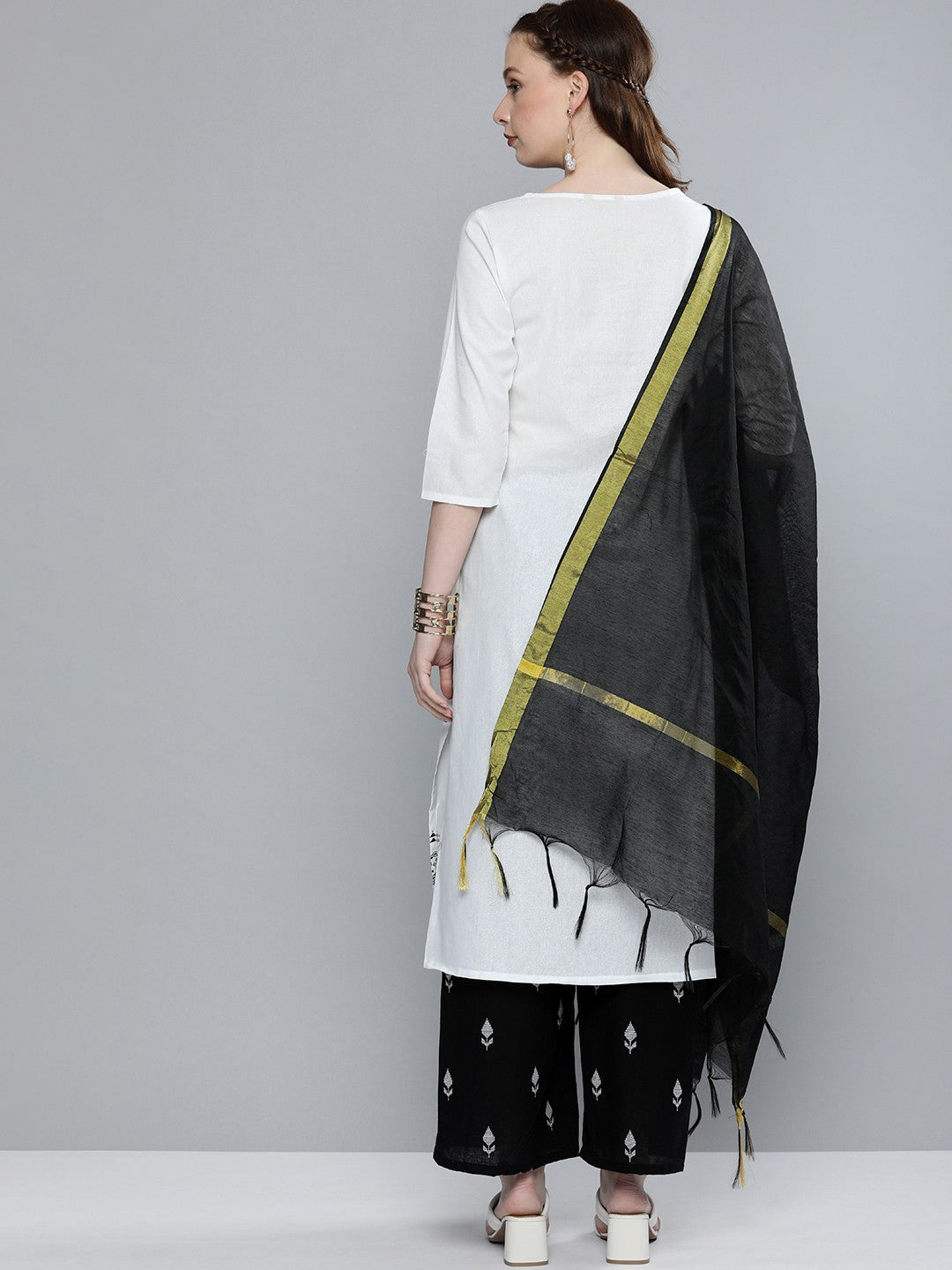 Women White & Black Printed Regular Pure Cotton Kurta with Palazzos & With Dupatta