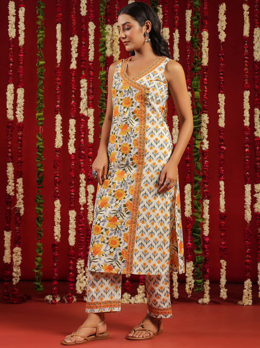 Floral Printed V-Neck Straight Pure Cotton Kurta With Trousers
