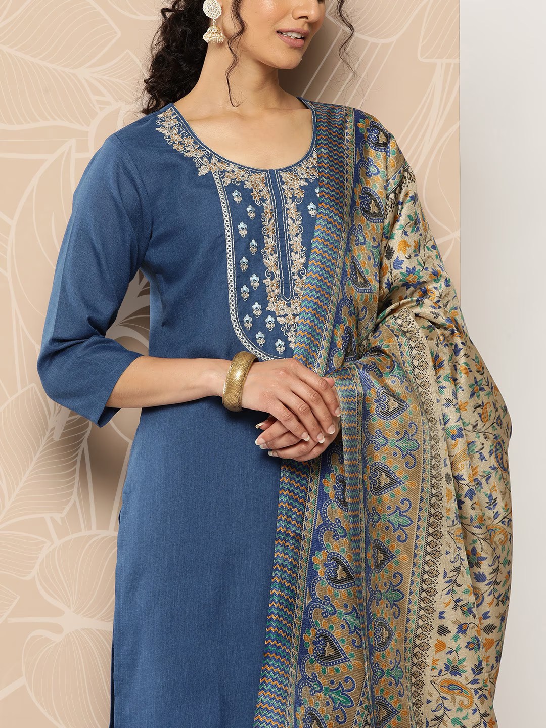 Women Embroidered Thread Work Kurta With Trousers & Dupatta