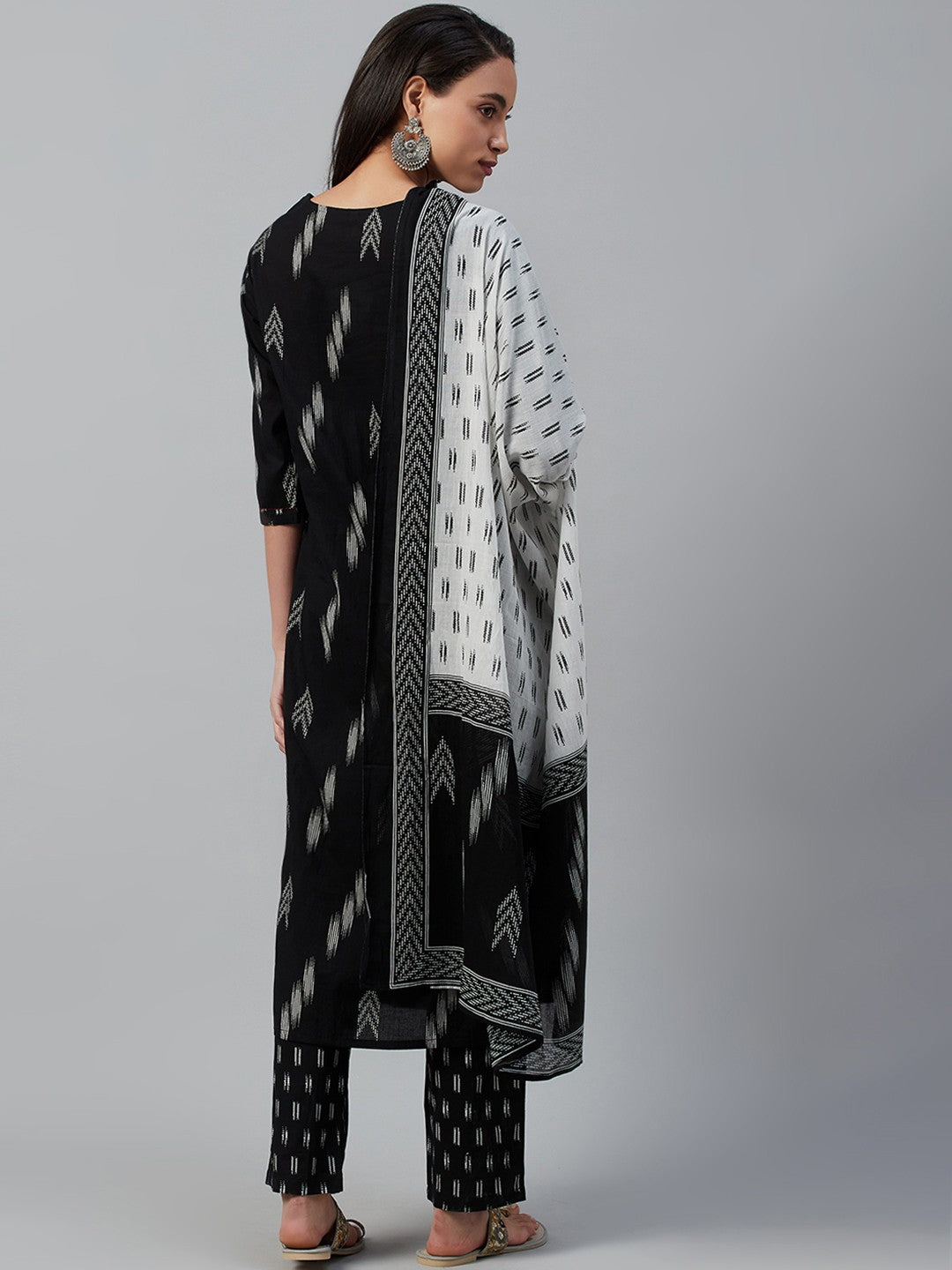 Women Black & White Pure Cotton Printed Kurta with Trousers & Dupatta