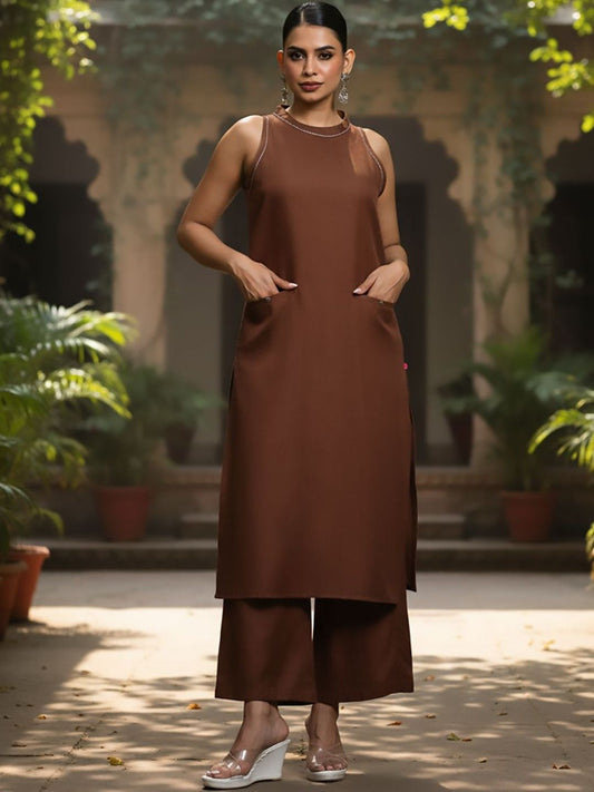 Women Regular Thread Work Kurta with Palazzos