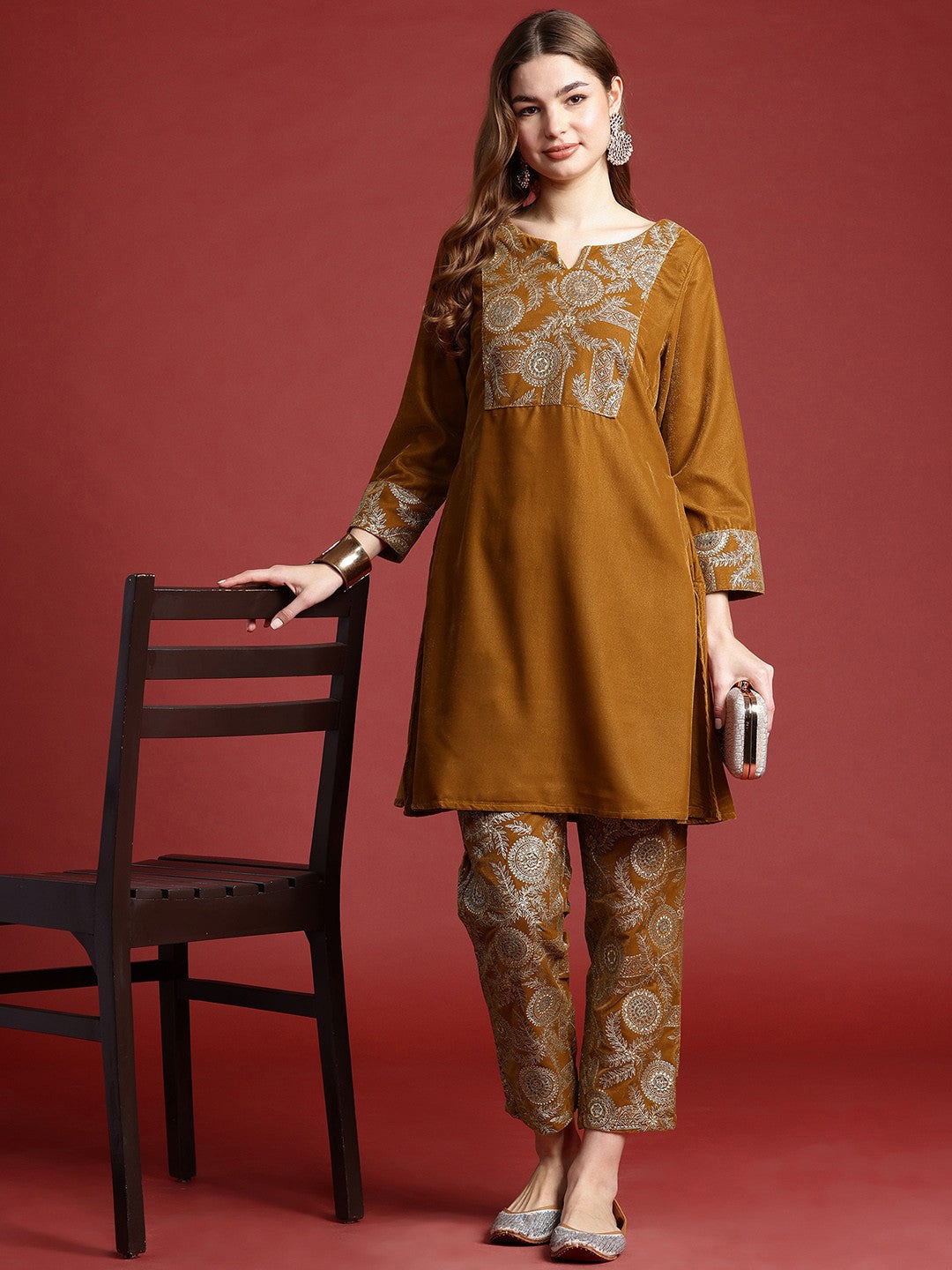 Straight Ethnic Printed Festive Kurta Set