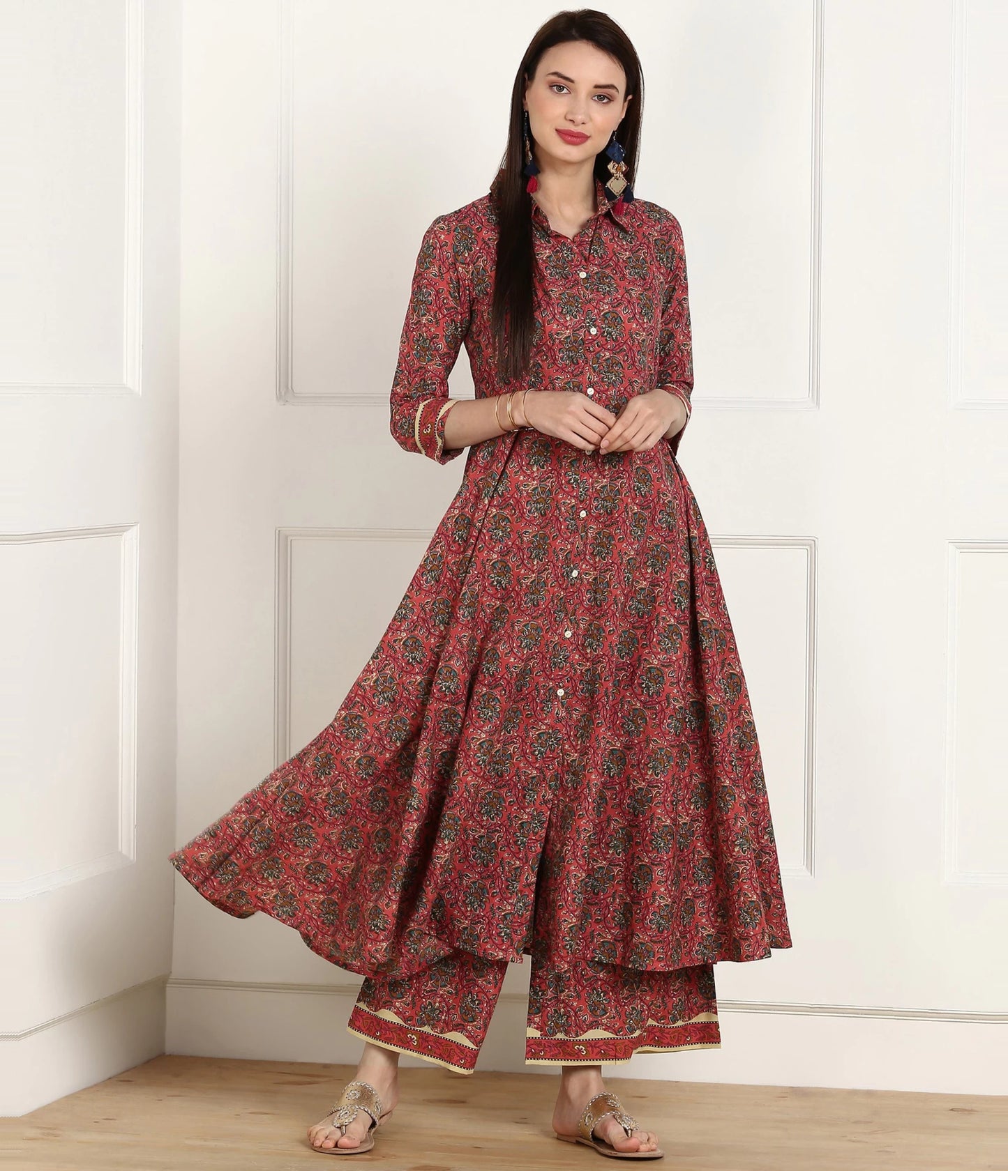 Women Cotton Blend Kurta Palazzo Set