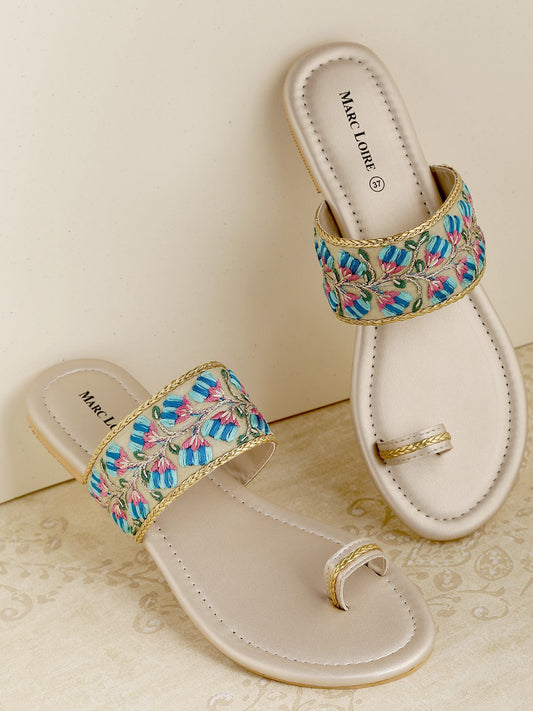 Women Blue & Pink Embroidered One Toe Flats