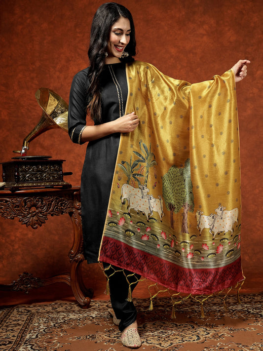 Women Cotton Blend Kurta Pant Dupatta Set