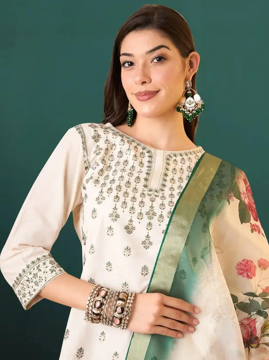 Women Cotton Blend Kurta Pant Dupatta Set