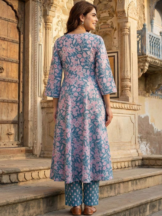 Women Floral Printed Empire Pure Cotton Kurta with Trousers & With Dupatta