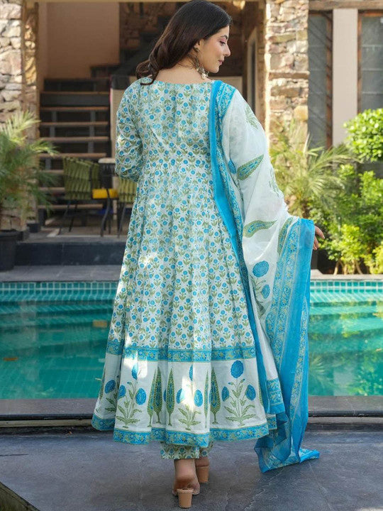 Women Floral Printed Kurta with Trousers & Dupatta