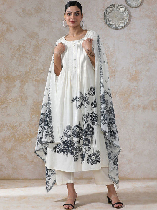 Women Floral Printed Pleated Sequinned Pure Cotton Kurta with Trousers & With Dupatta