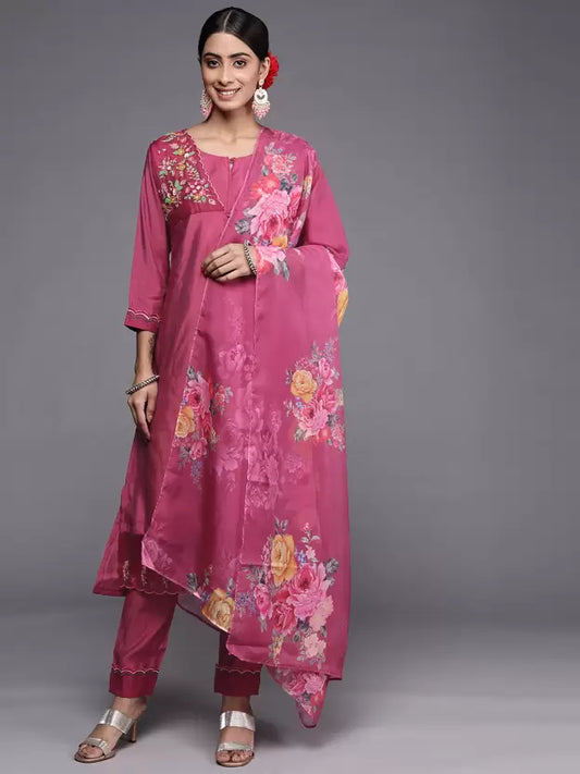 Women Kurta Pant And Dupatta Set Chanderi