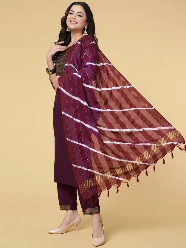 Women Kurta Pant And Dupatta Set Polyester