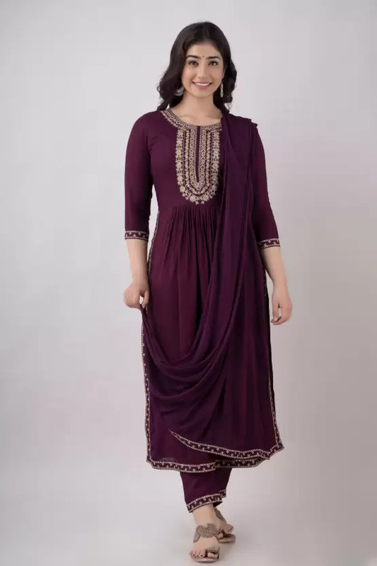 Women Kurta, Pant And Dupatta Set Viscose Rayon