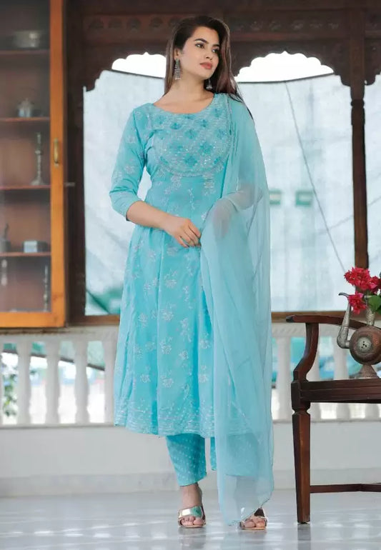 Women Kurta Pant And Dupatta Set Viscose Rayon