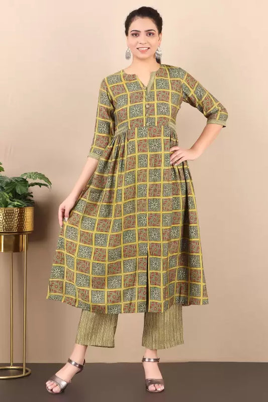 Women Kurta and Pant Set Viscose Rayon