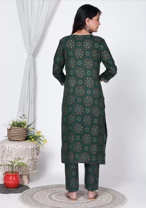 Women Kurta and Pant Set Viscose Rayon