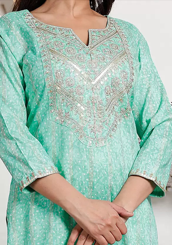 Women Kurta and Pant Set Viscose Rayon