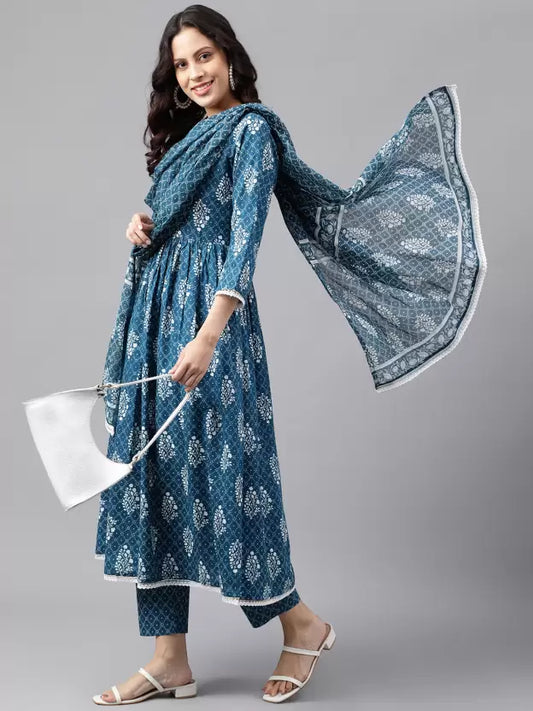 Women Pure Cotton Kurta Palazzo Dupatta Set